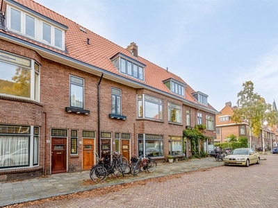 Van 't Hoffstraat 25 A