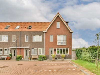 Woonhuis in Baambrugge met 4 kamers