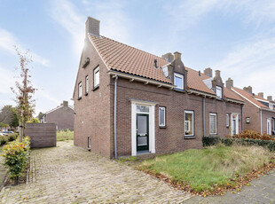 Oranjestraat 69