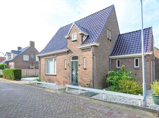 Sint Nicolaasstraat 28, Lutjebroek