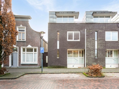 Grotestraat 108 b