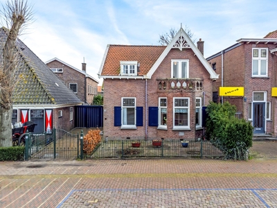 Dorpsstraat 9