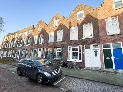 Emmastraat 11