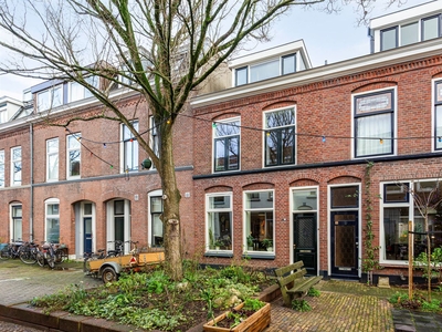 Hennepstraat 11