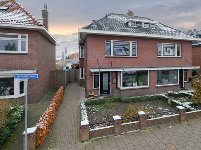 Schoolstraat 18