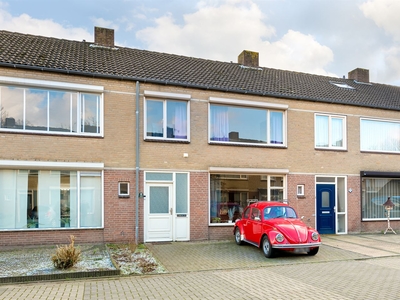 Van Oost-Frieslandstraat 28