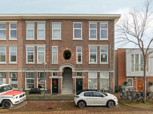 De Genestetstraat 72