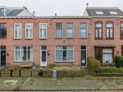 Burgemeester Wentholtstraat 9