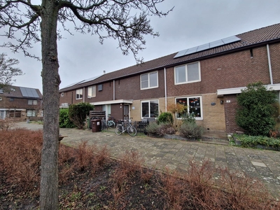 Hoefbladstraat in Alphen aan den Rijn (138m2)