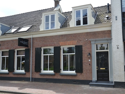 Dorpsstraat 2