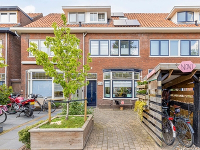 Hooftstraat 41