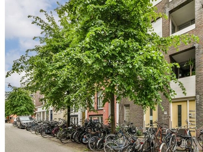 Huur 1 slaapkamer appartement van 56 m² in Amsterdam