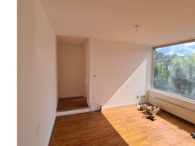 Huur 2 slaapkamer appartement van 38 m² in Breda