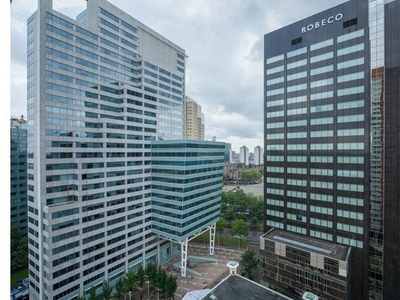 Huur 2 slaapkamer appartement van 91 m² in Rotterdam