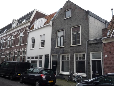 Nassaustraat 25 rood