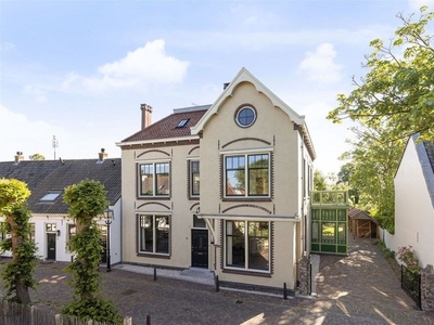 Dorpsstraat in Baambrugge (360m2)