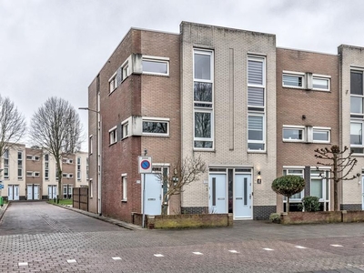 Oostersingel in Berkel en Rodenrijs (94m2)