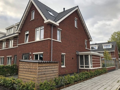 Startbaan in Amstelveen (160m2)