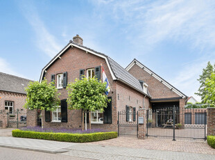 Rector Hendrixstraat 9