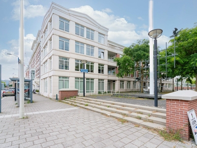 Appartement Burgemeester De Monchyplein in Den Haag