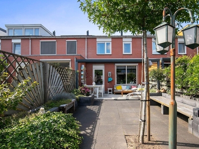 De Vergulde Paarden in Amersfoort (99m2)