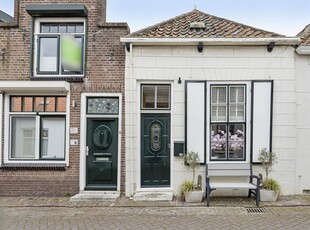 Zuiddijkstraat 18, Brouwershaven