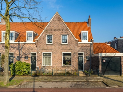 De Lessepsstraat 46