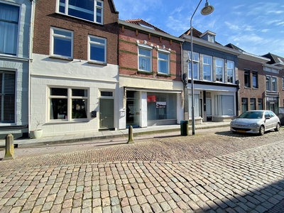 Lange Nobelstraat 16