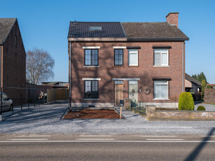 Venlosesteenweg 176 3680 Maaseik