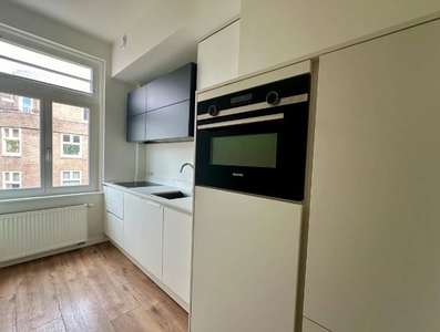 Appartement te huur Cornelis Krusemanstraat, Amsterdam