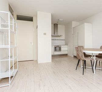 Appartement te huur Forum, Almere