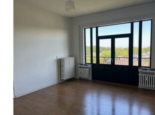 Huur 1 slaapkamer appartement van 90 m² in Den Haag