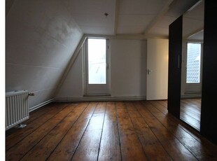 Huur 2 slaapkamer appartement van 100 m² in Amsterdam