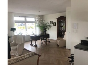 Huur 2 slaapkamer appartement van 114 m² in Beesd