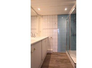 Huur 2 slaapkamer appartement van 88 m² in Amstelveen