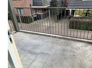 Huur 3 slaapkamer appartement van 63 m² in Huizen