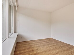 Huur 3 slaapkamer appartement van 96 m² in Rotterdam