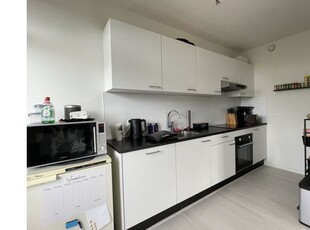 Huur 4 slaapkamer appartement van 93 m² in Apeldoorn