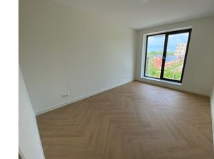 Huur 5 slaapkamer appartement van 166 m² in amstelveen