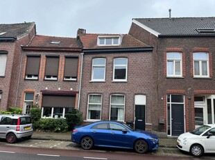 Woonhuis in Roermond met 5 kamers