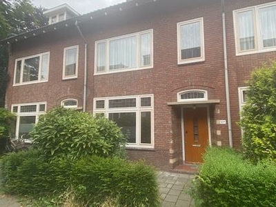 Mgr. van de Weteringstraat 11 A