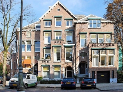 Emmaplein in Amsterdam (100m2)