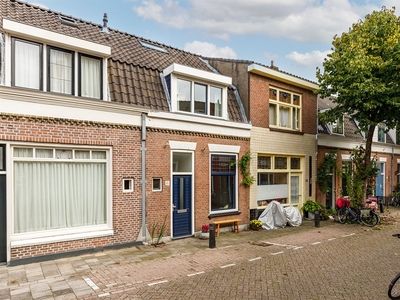 Frederikastraat 18