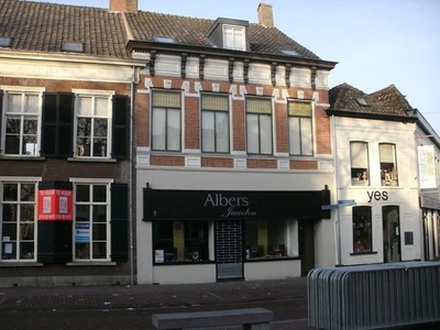 Ginnekenmarkt in Breda (132m2)