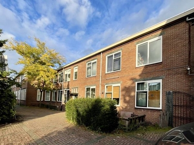 Groesbeeksedwarsweg in Nijmegen (13m2)