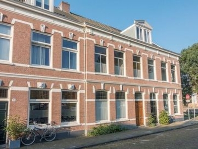 Leeghwaterstraat in Haarlem (210m2)