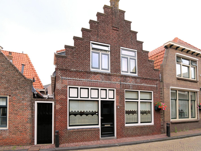 Zuiderstraat 7