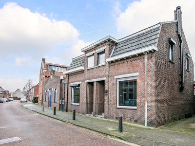 Hoogstraat 55