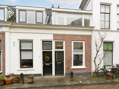 Kerkdwarsstraat 19