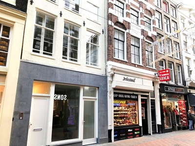 Nieuwendijk in Amsterdam (60m2)